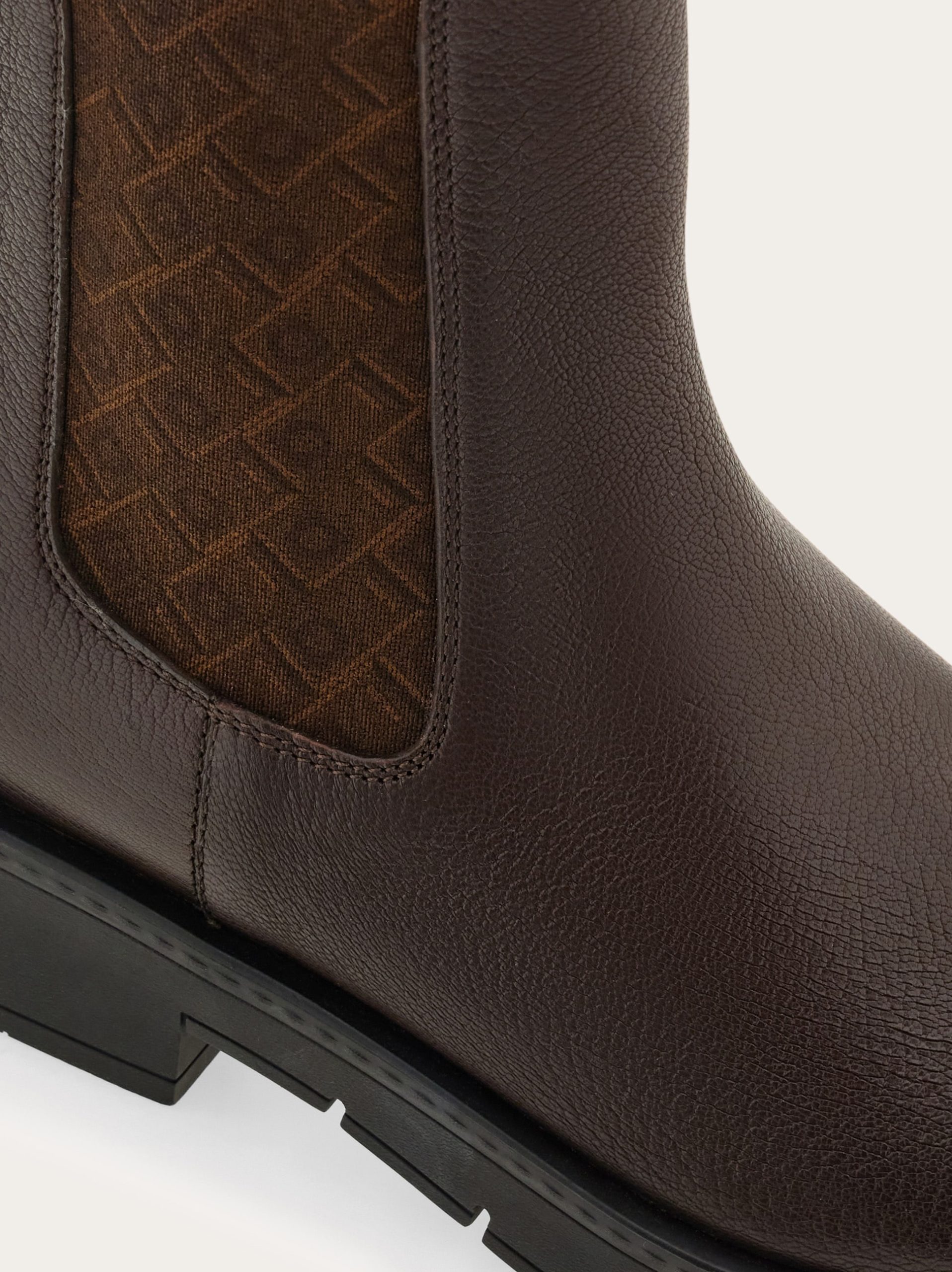 Ferragamo Chelsea boot - Image 3
